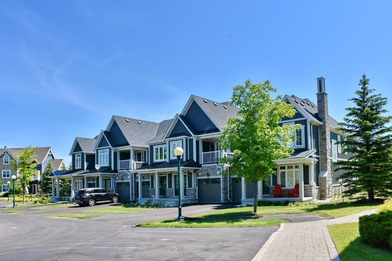 New Blue Mountain Village Snowbridge Executive Townhome Sleeps 10 With Outdoor Pool And Shuttle Nottawa Zewnętrze zdjęcie
