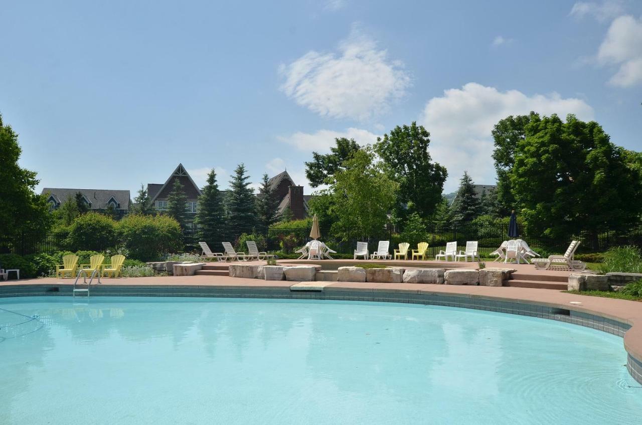 New Blue Mountain Village Snowbridge Executive Townhome Sleeps 10 With Outdoor Pool And Shuttle Nottawa Zewnętrze zdjęcie